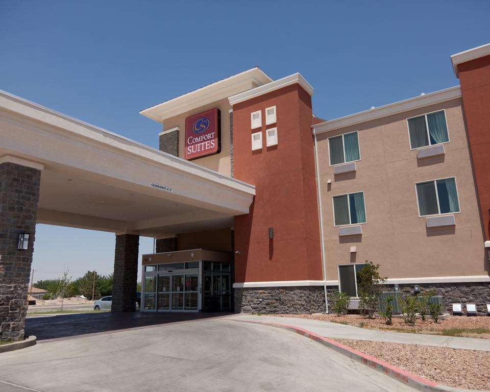 Comfort Suites Pecos Bagian luar foto