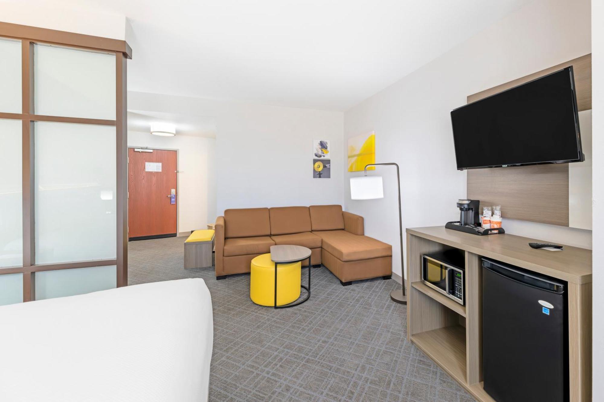 Comfort Suites Pecos Bagian luar foto